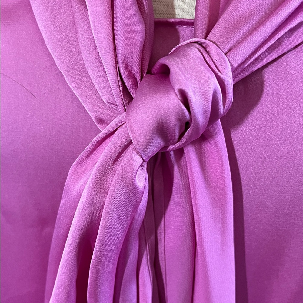 Bar III Vibrant Pretty in Pink Satin Blouse w/ neck tie & elastic cuffs size XXL - Picture 7 of 17